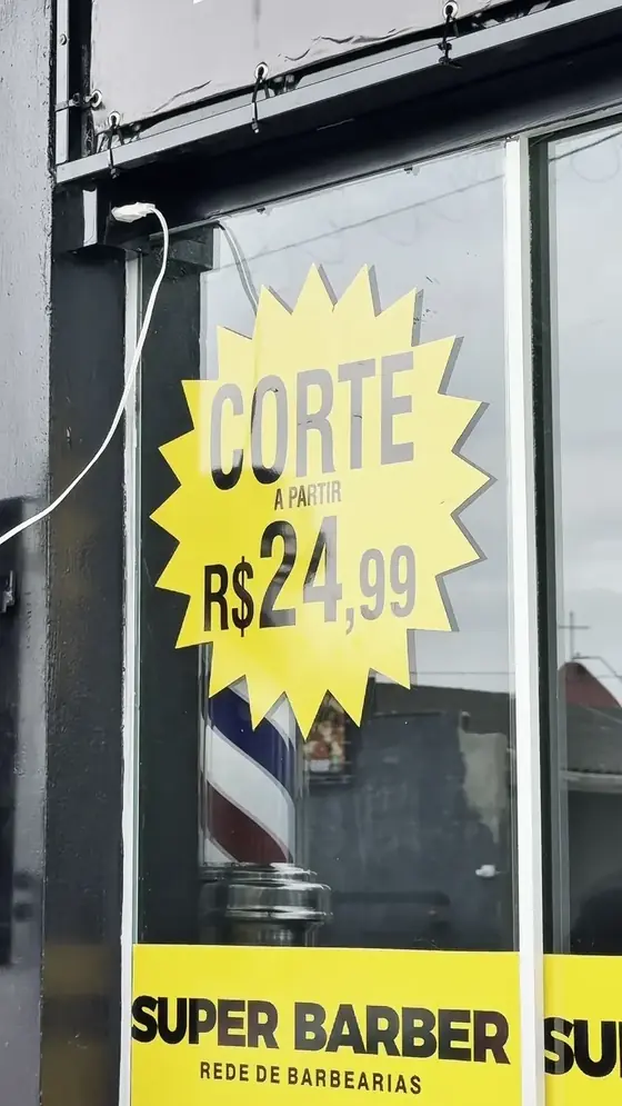 Adesivo de corte a partir de R$ 24,99 na vitrine